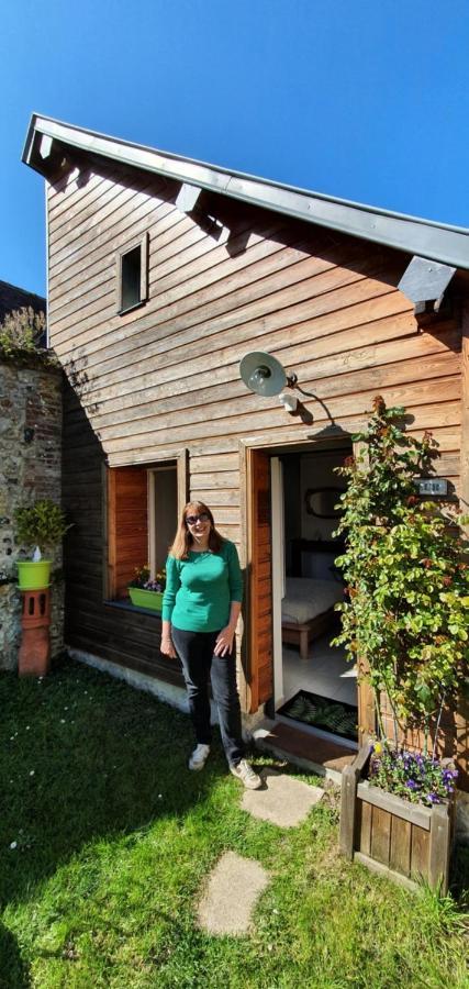 Honfleur A Deux Bed & Breakfast Exterior photo